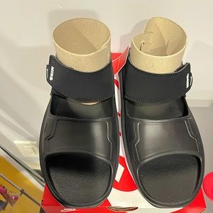 Nike sandals for women
